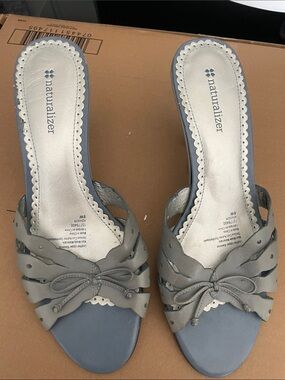 Naturalizer Women's Gray Slide Sandals - Size 8